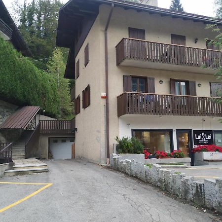 La Mansarda Di Emma Appartement Pinzolo Buitenkant foto