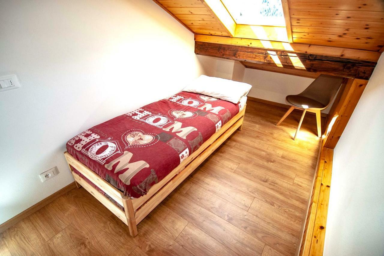 La Mansarda Di Emma Appartement Pinzolo Buitenkant foto